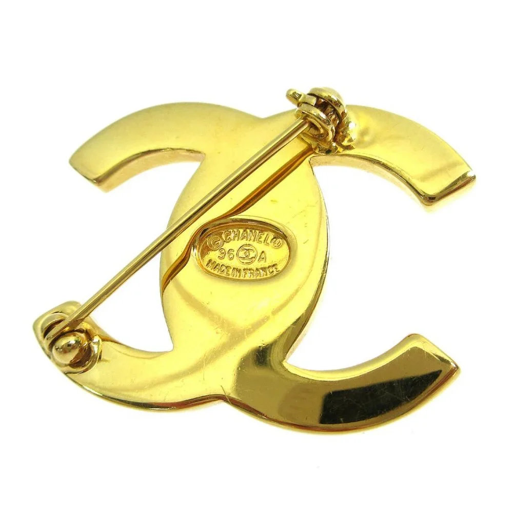 CHANEL CC Logos Turnlock Motif Brooch Pin Corsage Gold